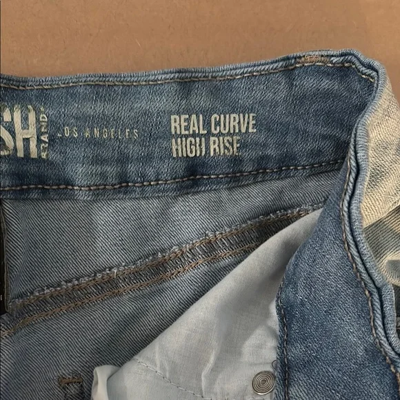 REWASH Distressed Women Jean Shorts 5/27 - Picture 3 of 7